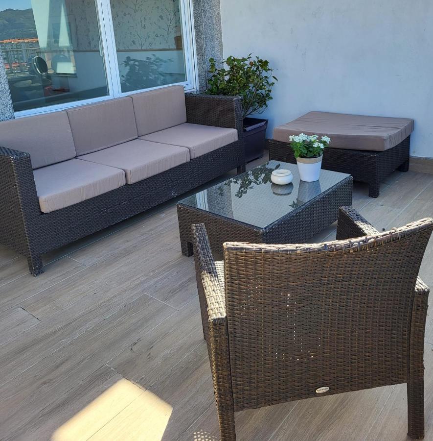 Atico Con Terraza Apartment Vigo Exterior photo