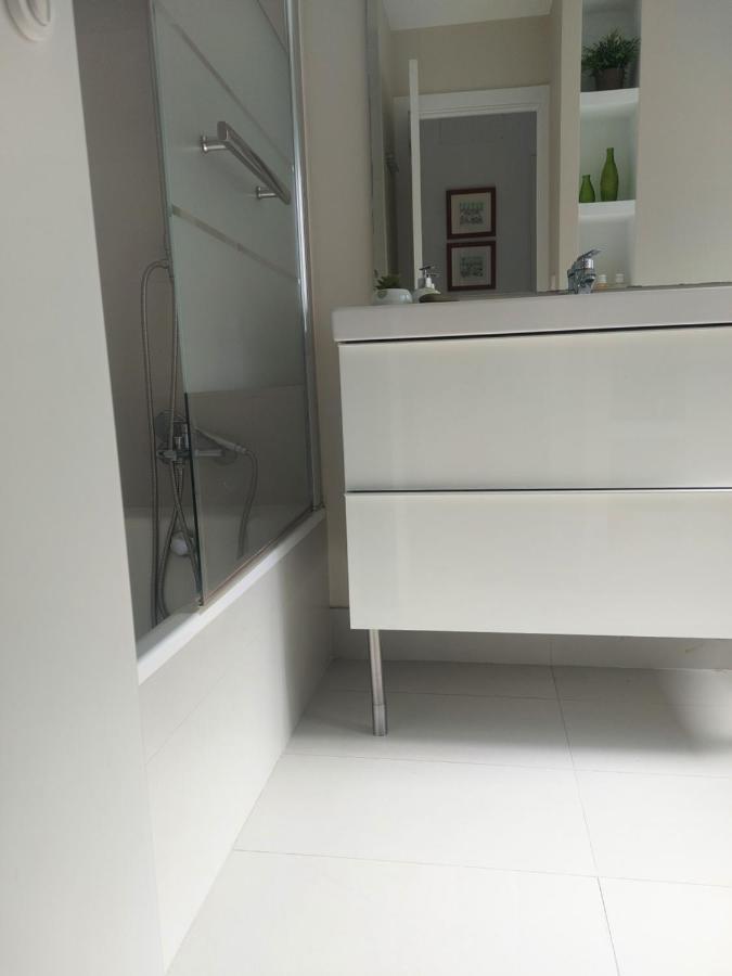 Atico Con Terraza Apartment Vigo Exterior photo